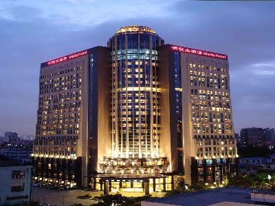 Di kawasan Pudong.  Mingyue Hotel, Shanghai