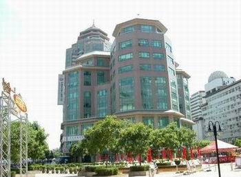 Beijing East Gate Plaza Service Apartment