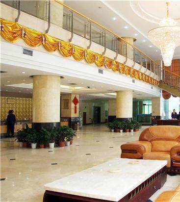 Chongqing Yunyang County Yunchun Century Hotel