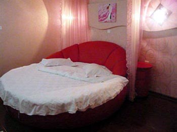 Changsha Rich Love Hotel