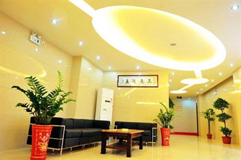 Chenzhou Sanyuan Hotel(Su Shi Road headquarters)