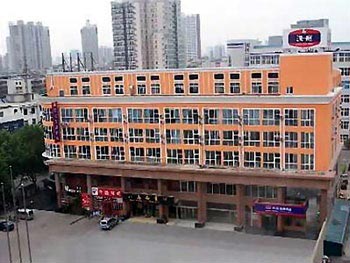 Hanting Express Zhengzhou Erqi square