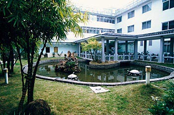 Lipu Fengyuyan Hotel - Guilin