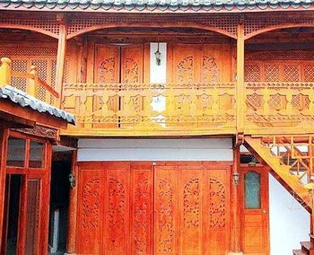 Lijiang Ouya Inn