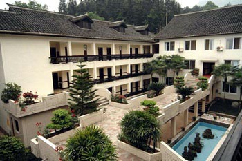 Hna Xiongxiu Hotel - Emeishan