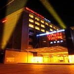 Huangpu　のゾーンに  WHWH Business Hotel - Guangzhou