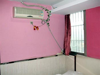 Nanjing Hotel (Guangzhou City shampooes completely with Park Road building shop) 