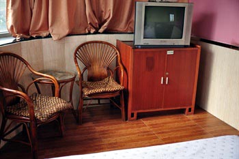 Nanjing Hotel (Guangzhou City shampooes completely with Park Road building shop) 