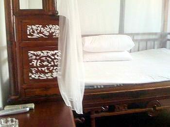 Xitang pillow river Inn