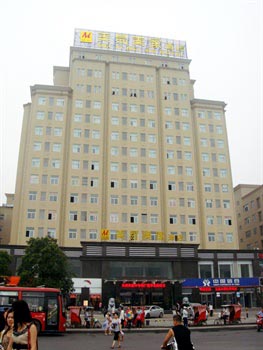 Xiangyang Mei Yi Meijia Hotel