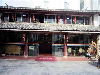 Lijiang Old Town Evergreen Hotel