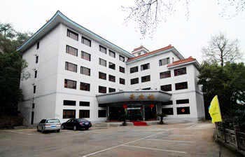 Zhejiang HuaTaishan Hotel Panan County