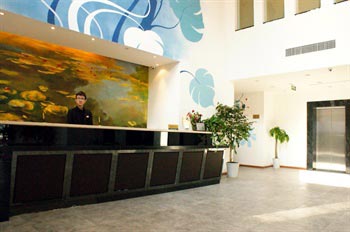 Shwedagon Pagoda in Ningbo3A Hotel