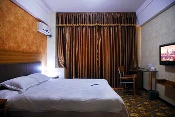 Nine days Fashion Hotel Zhengzhou China World Trade Center 360 square 